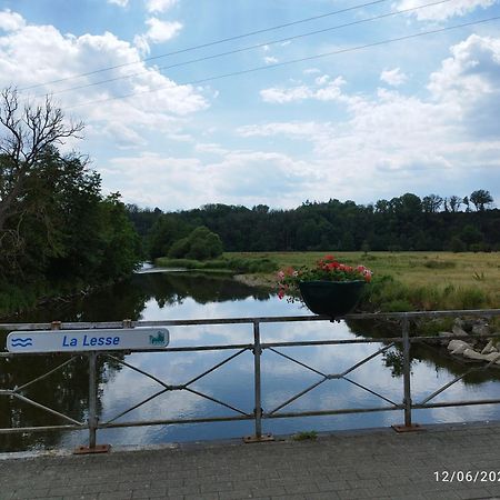 Gite Rural 3 Epis "Aux Pieds Des Ar'Den" - Chambre 1 Isolee Et Chambre 2 Dans Hall De Nuit - 34 Rue Du Chateau A 5564 Wanlin - 4 Adultes Et 2 Enfants Houyet ภายนอก รูปภาพ